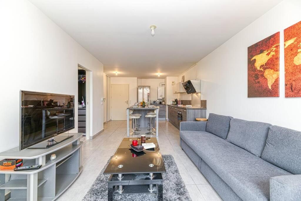Bel Appartement-Garage Prive-Balcon-Wifi Fibre Rhut Exterior photo